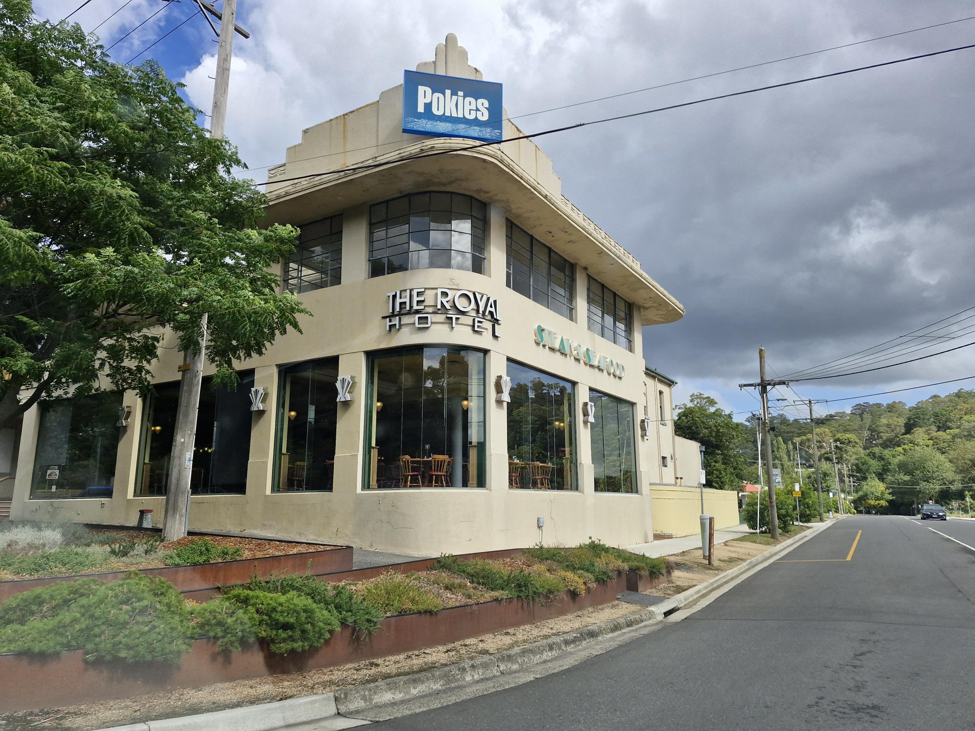 Royal Hotel Ferntree Gully